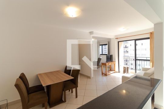 Apartamento para alugar com 1 quarto, 62m² em Cambuí, Campinas