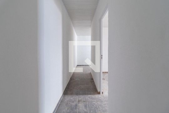 Corredor dos Quartos de casa para alugar com 2 quartos, 60m² em Jardim Franca, São Paulo