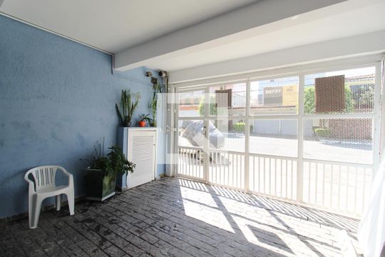 Garagem de casa à venda com 3 quartos, 300m² em Planalto Paulista, São Paulo