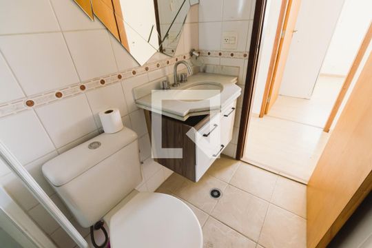 Banheiro 2 de apartamento para alugar com 3 quartos, 80m² em Alto da Lapa, São Paulo
