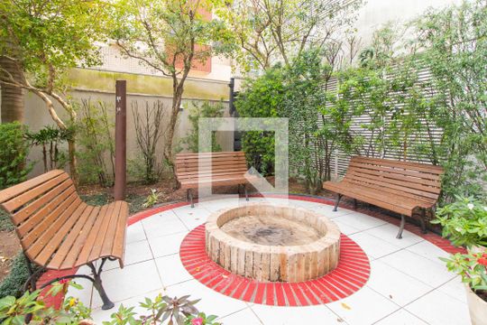 Área comum de apartamento para alugar com 2 quartos, 61m² em Menino Deus, Porto Alegre