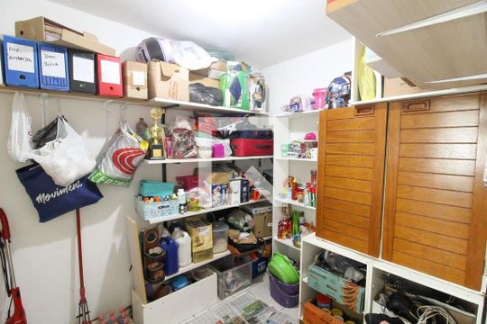 Despensa de apartamento à venda com 3 quartos, 118m² em Centro, Canoas