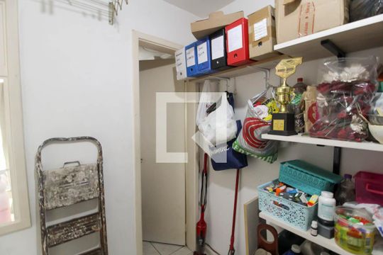 Despensa de apartamento à venda com 3 quartos, 118m² em Centro, Canoas