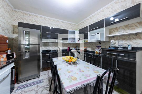 Cozinha de casa à venda com 2 quartos, 70m² em Jardim Sao Gabriel, São Paulo