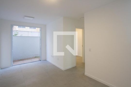 Apartamento à venda com 2 quartos, 73m² em Santo Amaro, São Paulo