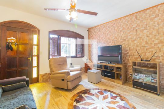 Sala de casa à venda com 5 quartos, 300m² em Cavalhada, Porto Alegre