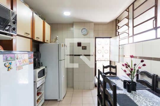 Cozinha de apartamento à venda com 2 quartos, 73m² em Rio Comprido, Rio de Janeiro