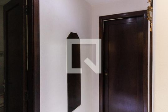 Corredor de apartamento à venda com 2 quartos, 73m² em Rio Comprido, Rio de Janeiro