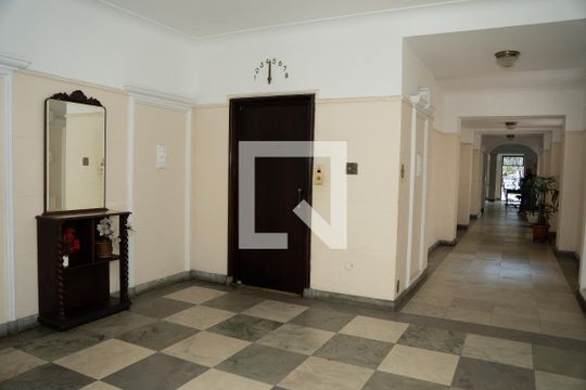 Hall de Entrada de apartamento à venda com 3 quartos, 130m² em Flamengo, Rio de Janeiro