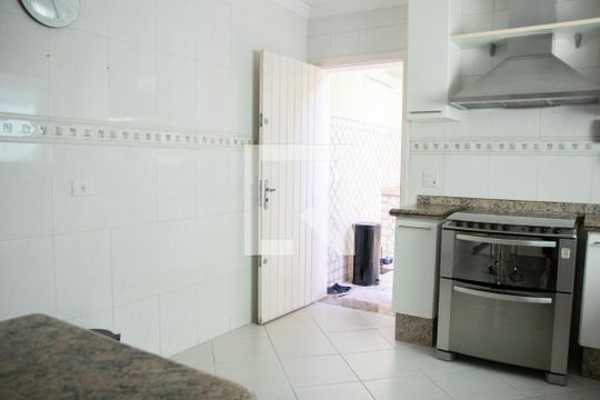 Cozinha de casa à venda com 3 quartos, 200m² em Vila Constança, São Paulo