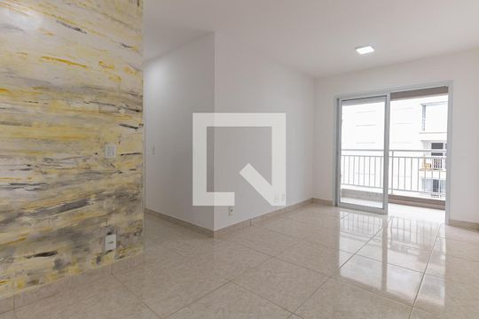 Sala de apartamento à venda com 2 quartos, 61m² em Vila Isa, São Paulo