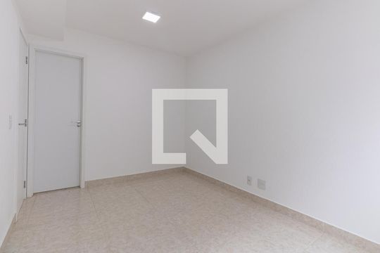 Quarto de apartamento à venda com 2 quartos, 61m² em Vila Isa, São Paulo