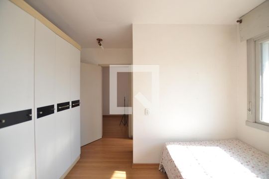 Quarto de apartamento à venda com 1 quarto, 52m² em Tristeza, Porto Alegre