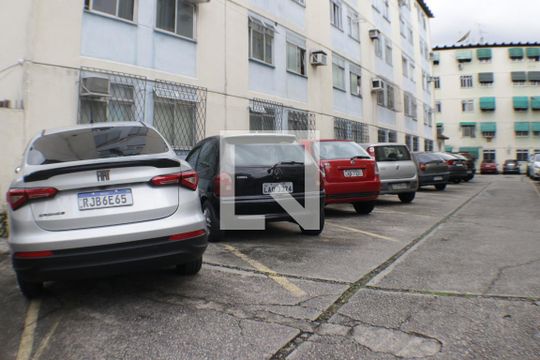 Garagem de apartamento à venda com 2 quartos, 48m² em Taquara, Rio de Janeiro