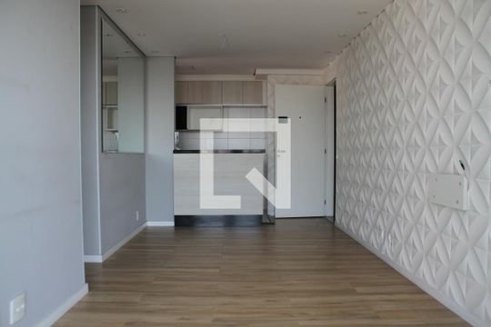 Apartamento à venda com 3 quartos, 65m² em Vila Santana, São Paulo