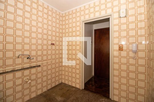 Cozinha de apartamento à venda com 1 quarto, 47m² em Jardim Dona Leopoldina, Porto Alegre