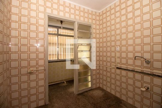 Cozinha de apartamento à venda com 1 quarto, 47m² em Jardim Dona Leopoldina, Porto Alegre
