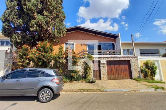 Fachada de casa à venda com 3 quartos, 258m² em Parque Alto Taquaral, Campinas