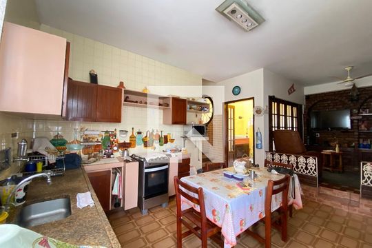 Cozinha de casa à venda com 4 quartos, 1250m² em Engenho de Dentro, Rio de Janeiro
