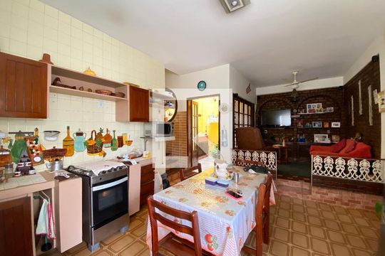 Cozinha de casa à venda com 4 quartos, 1250m² em Engenho de Dentro, Rio de Janeiro