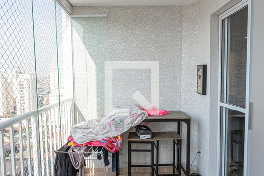 Varanda e área de serviço de apartamento à venda com 3 quartos, 64m² em Vila Siqueira (zona Norte), São Paulo