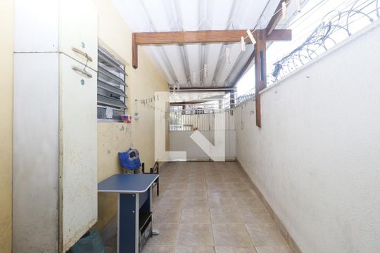 Quintal de casa à venda com 3 quartos, 104m² em Jabaquara, São Paulo