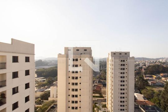 Vista do Quarto 1 de apartamento para alugar com 2 quartos, 60m² em Portal dos Gramados, Guarulhos