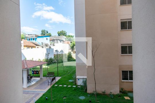 Vista de apartamento à venda com 2 quartos, 32m² em Piqueri, São Paulo