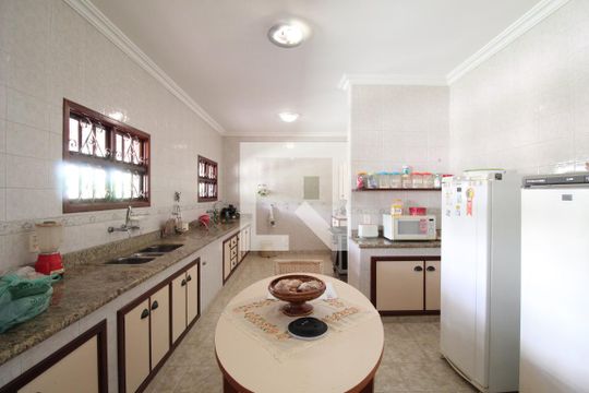Cozinha de casa para alugar com 6 quartos, 650m² em Freguesia (jacarepaguá), Rio de Janeiro