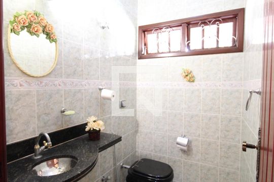 Lavabo de casa para alugar com 6 quartos, 650m² em Freguesia (jacarepaguá), Rio de Janeiro