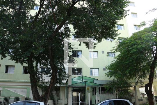 Fachada de apartamento à venda com 1 quarto, 45m² em Parque São Jorge, São Paulo