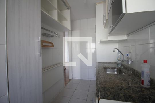 Cozinha de apartamento à venda com 2 quartos, 55m² em Vila Andrade, São Paulo
