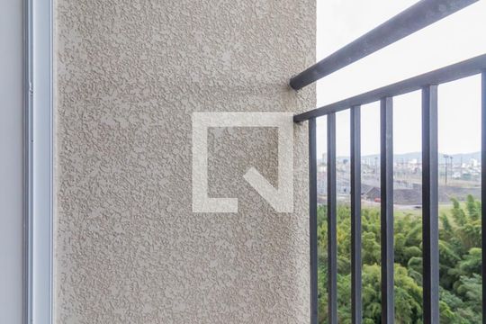 Sacada da Sala de apartamento para alugar com 2 quartos, 51m² em Conjunto Habitacional Brás Cubas, Mogi das Cruzes