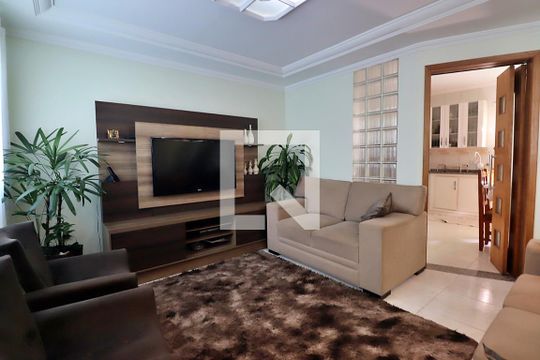 Sala de casa à venda com 3 quartos, 196m² em Vila Curuçá, Santo André