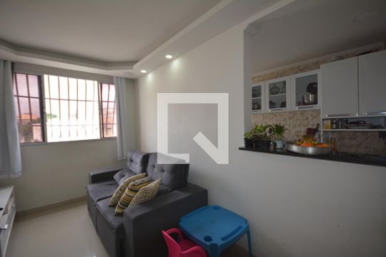 Sala de apartamento à venda com 2 quartos, 50m² em Parada de Lucas, Rio de Janeiro