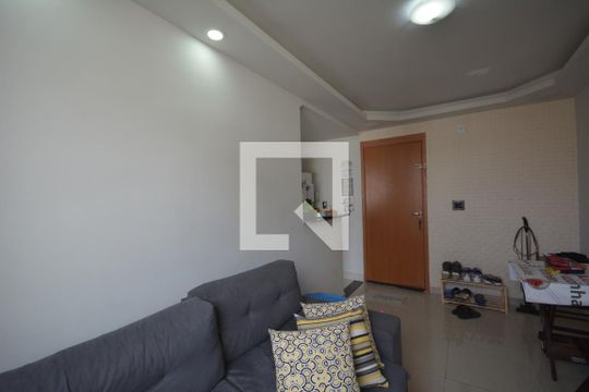 Sala de apartamento à venda com 2 quartos, 50m² em Parada de Lucas, Rio de Janeiro