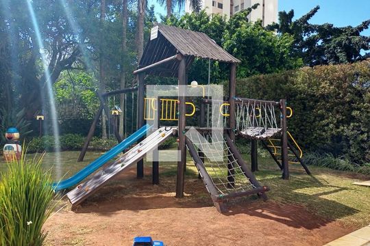 Área Comum - Playground de apartamento para alugar com 4 quartos, 242m² em Vila Morumbi, São Paulo