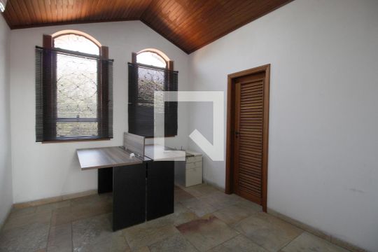 Escritório 1 de casa para alugar com 4 quartos, 341m² em Jardim Santa Rosália, Sorocaba
