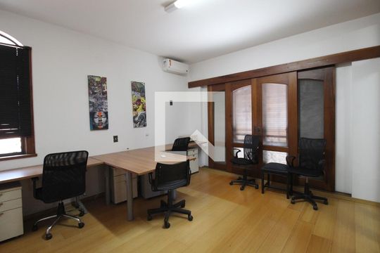 Suíte 1 de casa para alugar com 4 quartos, 341m² em Jardim Santa Rosália, Sorocaba