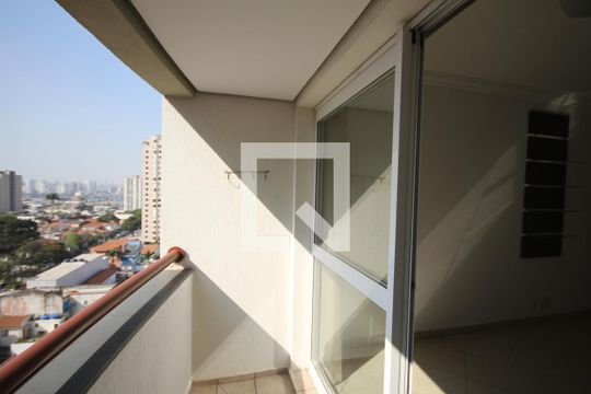 Varanda de kitnet/studio para alugar com 1 quarto, 31m² em Ipiranga, São Paulo