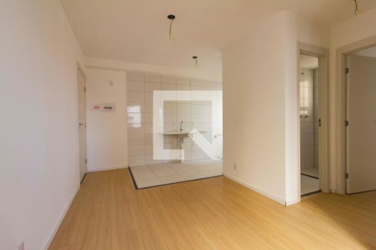 Sala de apartamento à venda com 2 quartos, 47m² em Vila Plana, São Paulo