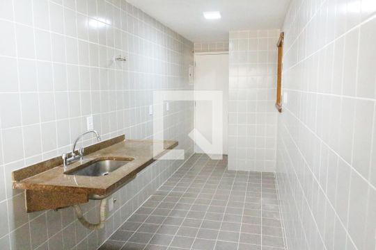 Cozinha de apartamento para alugar com 3 quartos, 80m² em R. Bandeirantes, Rio de Janeiro