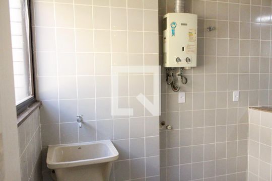 Área de Serviço de apartamento para alugar com 3 quartos, 80m² em R. Bandeirantes, Rio de Janeiro