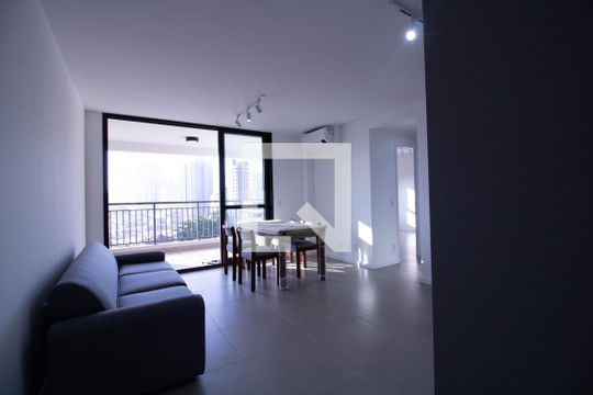 Apartamento à venda com 2 quartos, 65m² em Mirandópolis, São Paulo