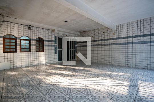 Garagem de casa para alugar com 3 quartos, 144m² em Lauzane Paulista, São Paulo