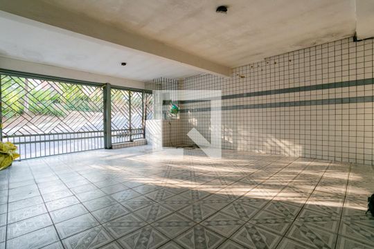 Garagem de casa para alugar com 3 quartos, 144m² em Lauzane Paulista, São Paulo