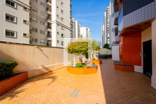 Área comum de apartamento à venda com 4 quartos, 136m² em Vila Gilda, Santo André