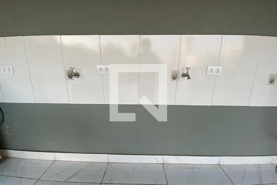 Ponto de Lavanderia de kitnet/studio para alugar com 1 quarto, 13m² em Aclimação, São Paulo