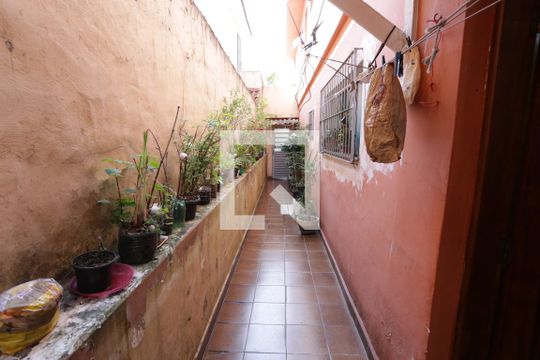 Quintal de casa à venda com 3 quartos, 125m² em Jardim Aricanduva, São Paulo