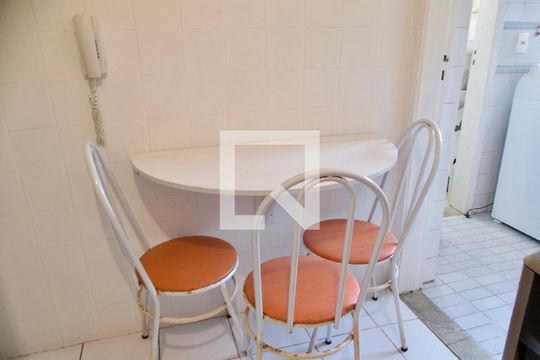 Cozinha  de apartamento para alugar com 3 quartos, 98m² em Gávea, Rio de Janeiro